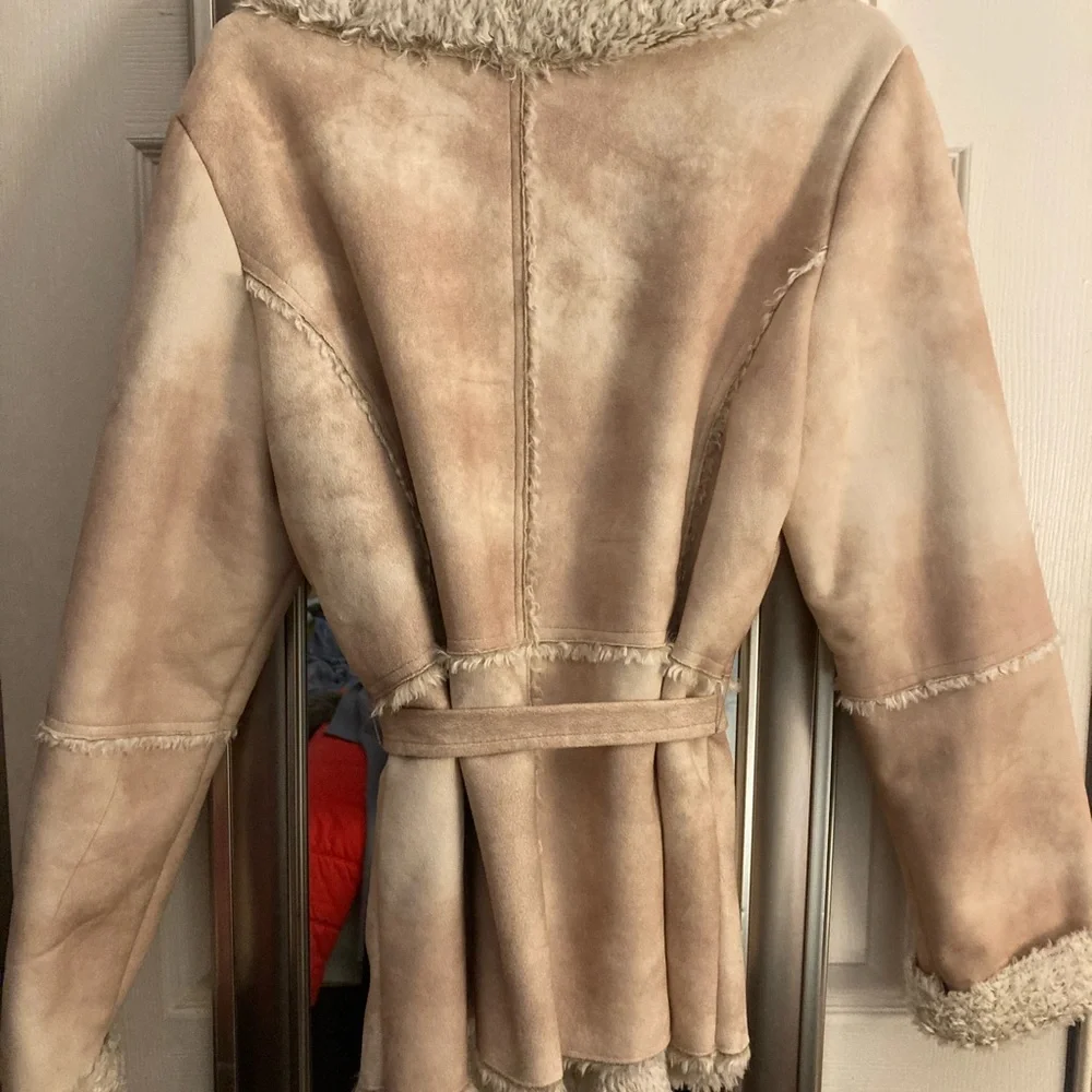 Beautiful suede like, lined coat from Boston Proper. Size Large. - Picture 3 of 5